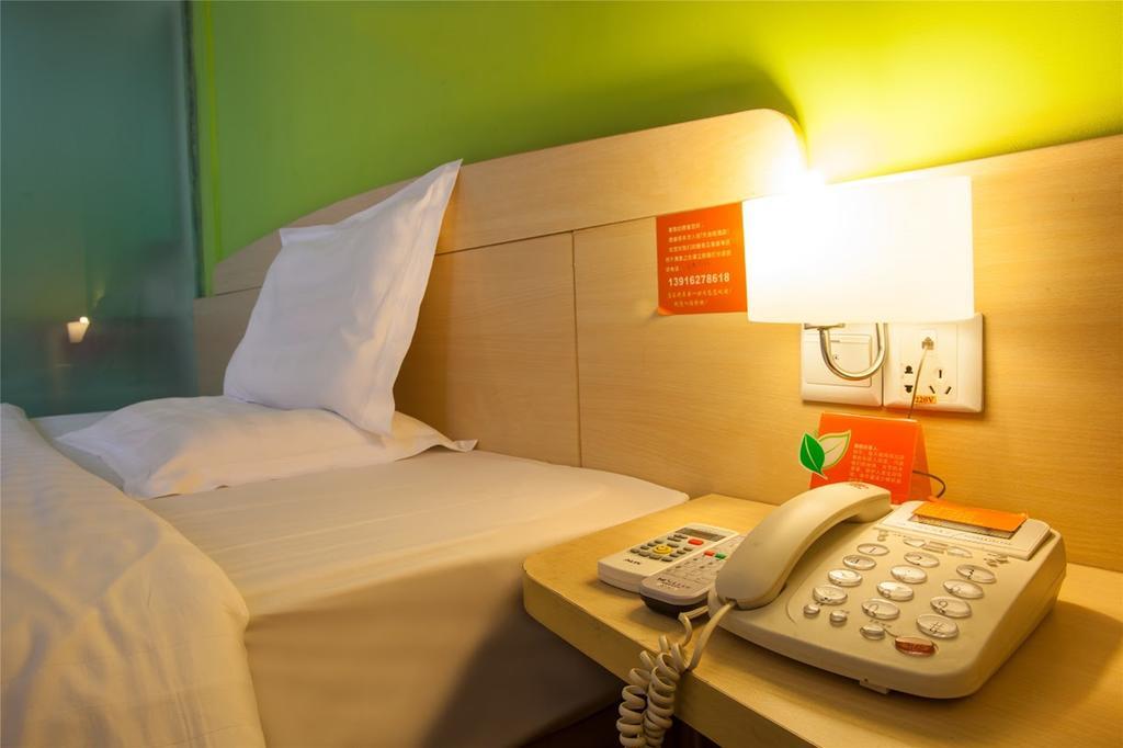 7Days Inn Jiangmen Peng Jiang Qiao North Exterior photo